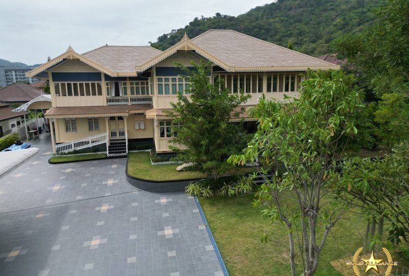 Hua Hin Colonial Teak Home for Sale | Antique Colonial Teak Home for Sale in Hua Hin | Hua Hin property for sale